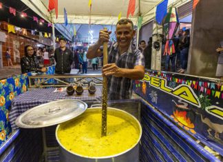 Comidas Gigantes tiveram pratos típicos mineiros na quarta-feira (19)